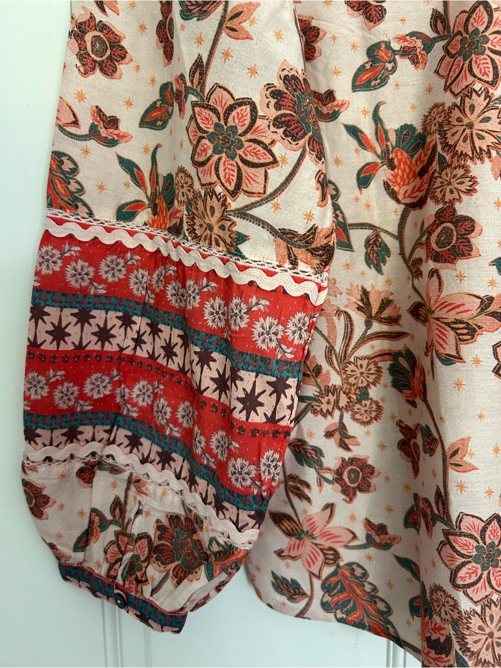 Sundance Pink Floral Peasant Blouse with Red Trim. Lightweight tunic. - Picture 3 of 8